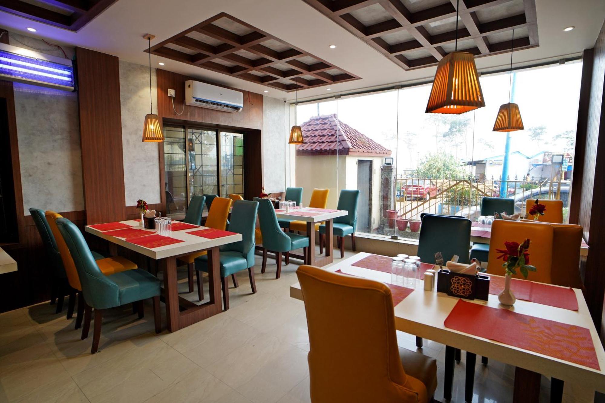 Royal Sea View !! Beach Front With Free Wifi !! Digha  Eksteriør billede