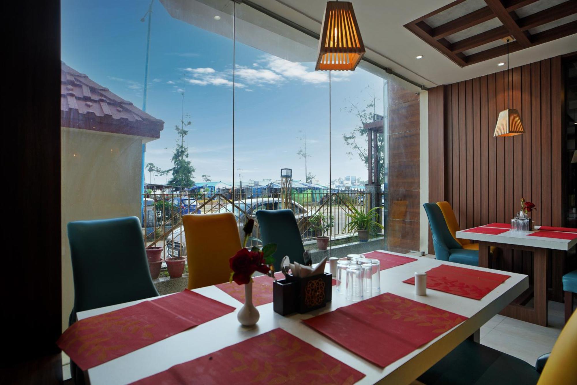 Royal Sea View !! Beach Front With Free Wifi !! Digha  Eksteriør billede